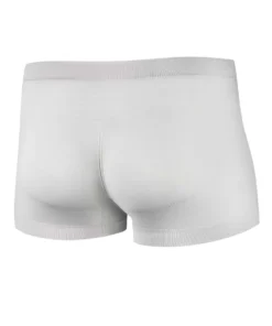Fehér seamless férfi sportboxer, kényelmes viselet edzéshez és meleg időben