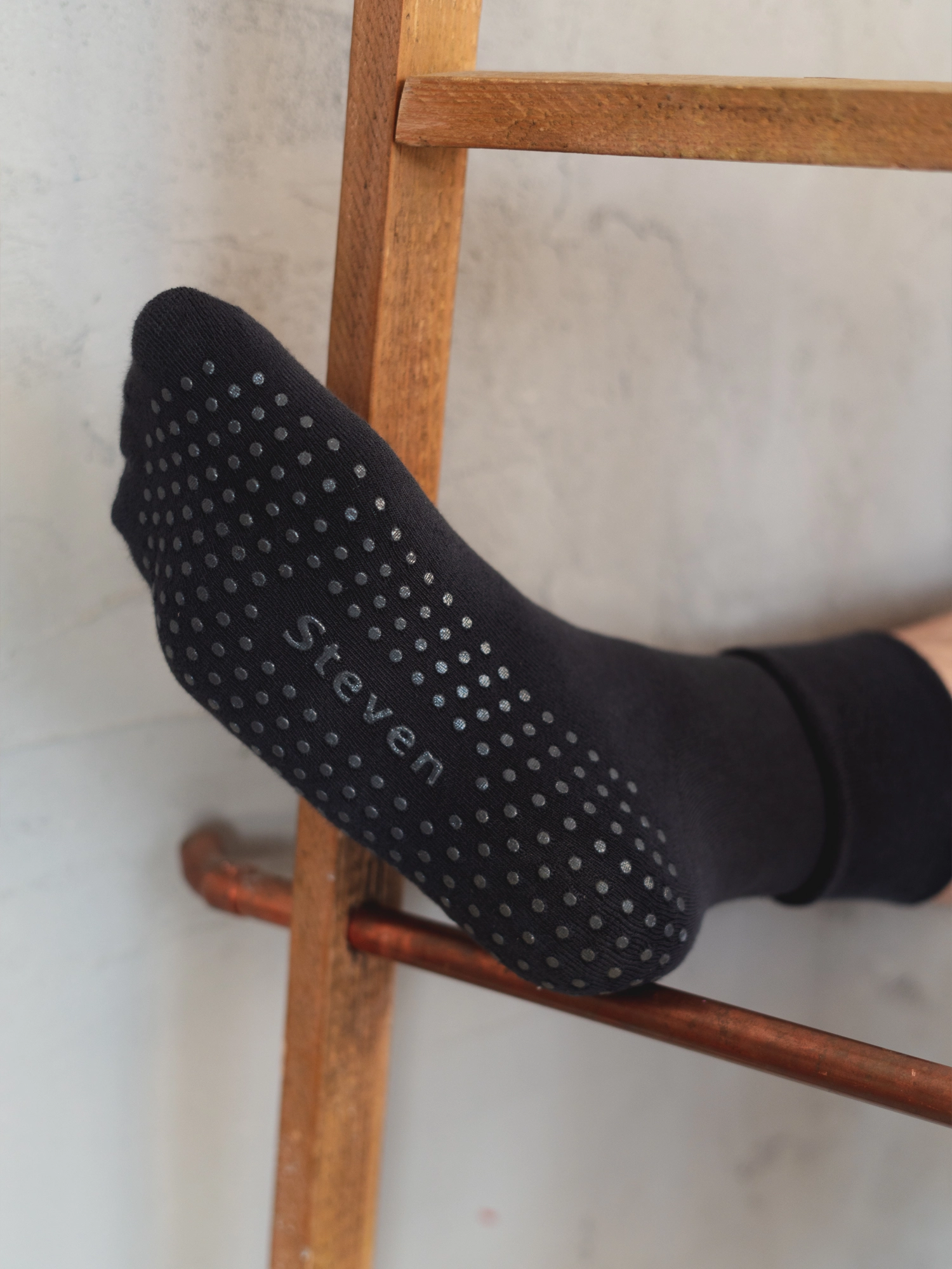 ANTI-SLIP Nyomásmentes pamut zokni - Fekete - Image 8