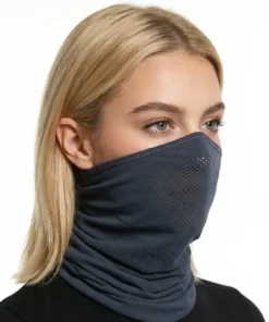 Az X-PRO sötétszürke színű arcmaszk nemcsak stílusos, de funkcionális maszkként is kiváló. Ideális társ síeléshez, snowboardozáshoz, túrázáshoz és minden kültéri tevékenységhez. Az antibakteriális ezüstion-tartalom frissen tartja a maszkot hosszabb használat során is.